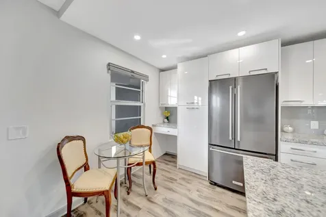 4063 Exeter D Boca Raton FL 33434