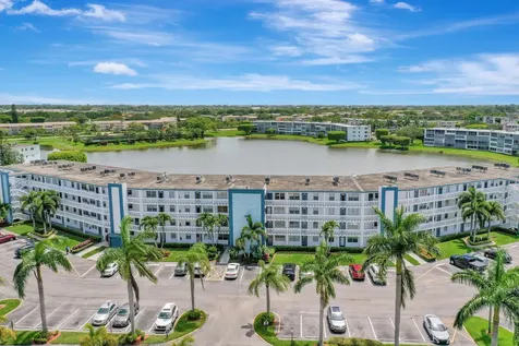 4063 Exeter D Boca Raton FL 33434