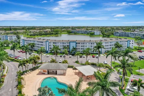 4063 Exeter D Boca Raton FL 33434
