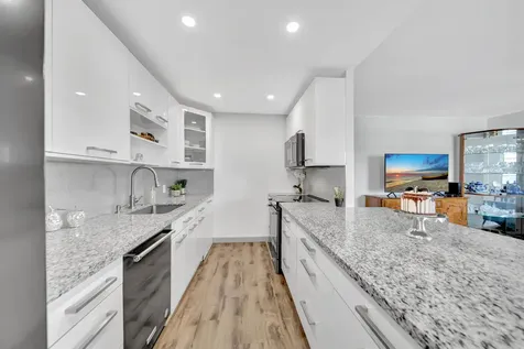 4063 Exeter D Boca Raton FL 33434
