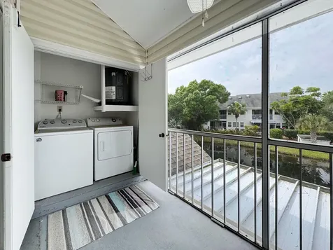 1975 Westminster Circle Vero Beach FL 32966