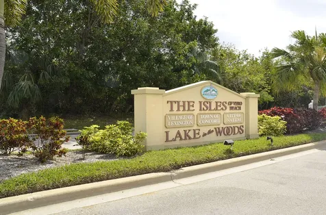 1975 Westminster Circle Vero Beach FL 32966