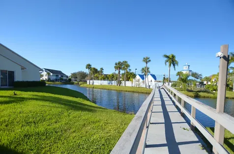 1975 Westminster Circle Vero Beach FL 32966