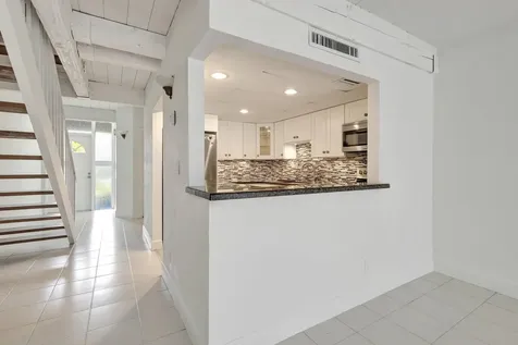4731 Nw 2nd Avenue Boca Raton FL 33431