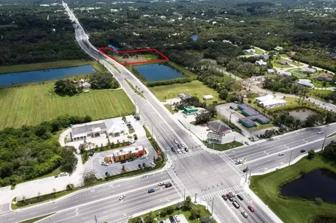 2083 W Midway Road Fort Pierce FL 34981