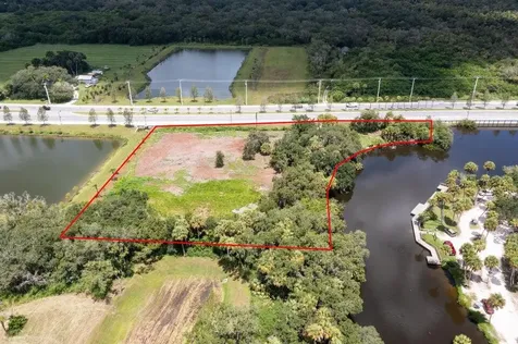 2083 W Midway Road Fort Pierce FL 34981