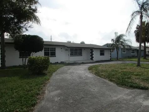 806 Minnesota Street Lantana FL 33462