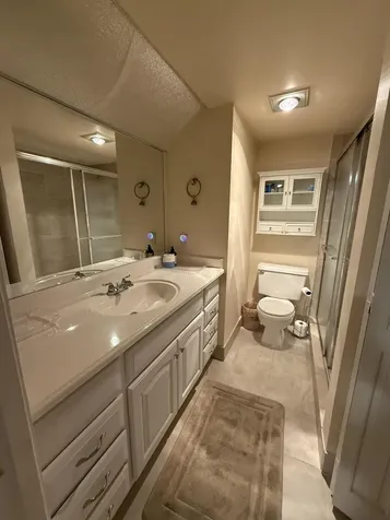 1046 Wolverton C Boca Raton FL 33434