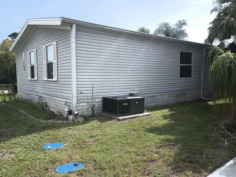 523 Thames Bluff Ridge Fort Pierce FL 34982