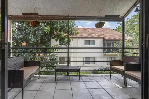 12 Via De Casas Sur Boynton Beach FL 33426