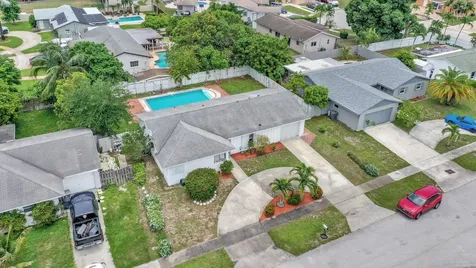 10151 Windtree Lane Boca Raton FL 33428