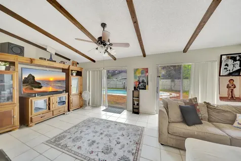 10151 Windtree Lane Boca Raton FL 33428