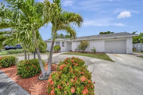 10151 Windtree Lane Boca Raton FL 33428