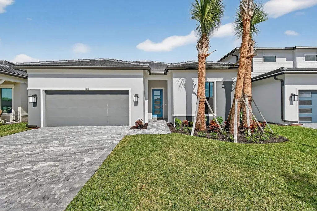 9195 Cape Honey Bee Lane Lake Worth FL 33467