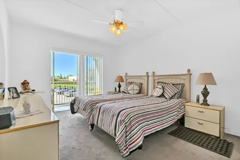 700 Village Green Court Palm Springs FL 33461
