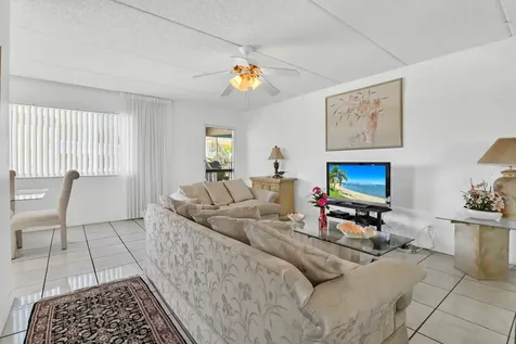 700 Village Green Court Palm Springs FL 33461