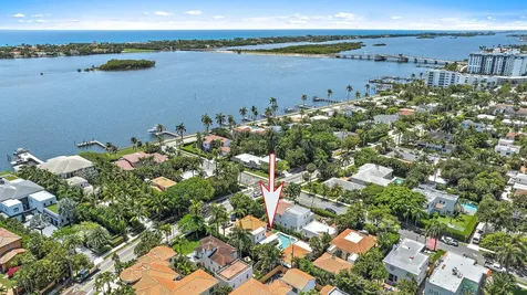 3211 Washington Road West Palm Beach FL 33405