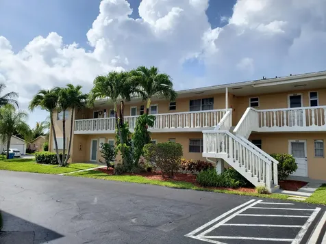 2151 Ne 1st Court Boynton Beach FL 33435