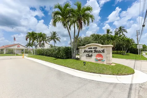 4452 Ne Ocean Boulevard Jensen Beach FL 34957