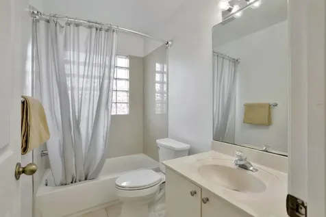 4066 Crescent Creek Street Coconut Creek FL 33073