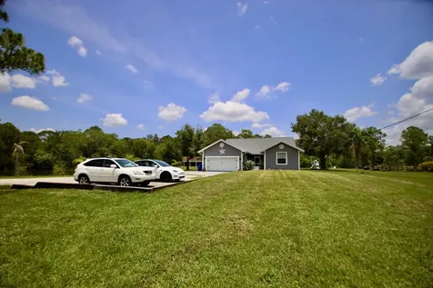 12750 79th Street Fellsmere FL 32948