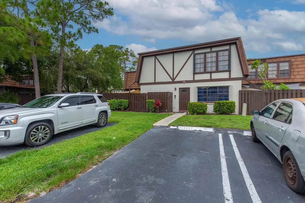 103 Weybridge C Circle Royal Palm Beach FL 33411