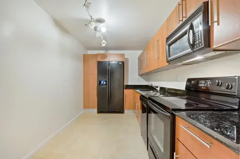 3001 S Ocean Drive Hollywood FL 33019