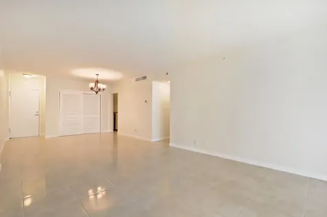 3001 S Ocean Drive Hollywood FL 33019