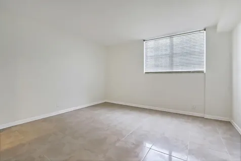 3001 S Ocean Drive Hollywood FL 33019