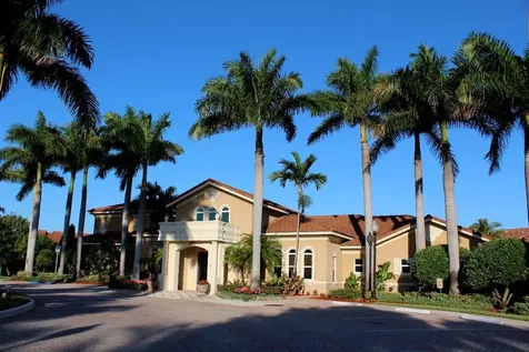 808 Villa Circle Boynton Beach FL 33435