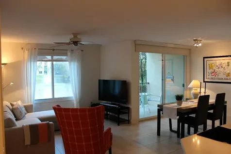 808 Villa Circle Boynton Beach FL 33435