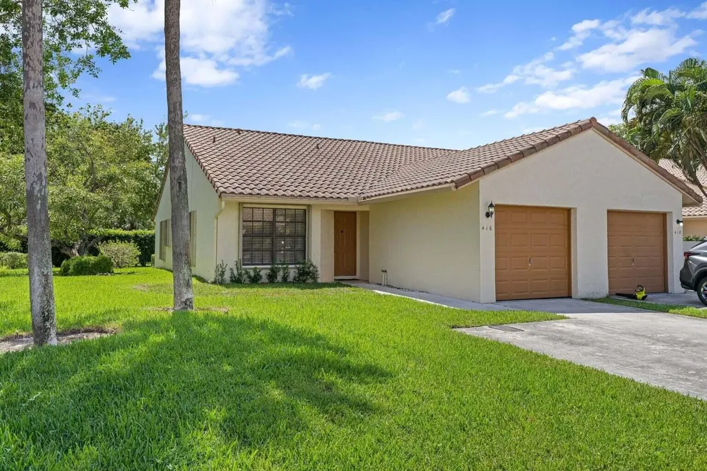 416 Cottonwood Place Boca Raton FL 33431