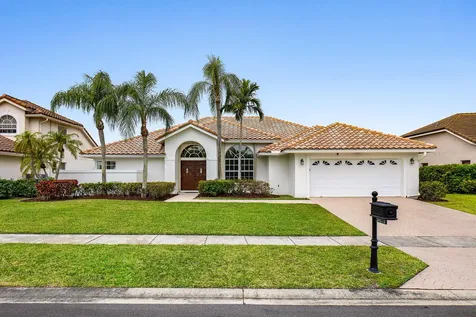 20275 Hacienda Court Boca Raton FL 33498