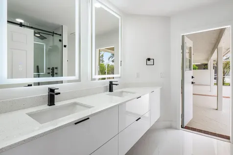 20275 Hacienda Court Boca Raton FL 33498