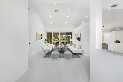 20275 Hacienda Court Boca Raton FL 33498