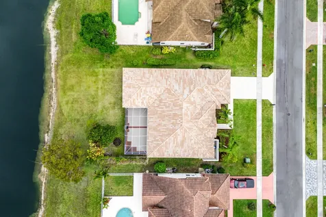 20275 Hacienda Court Boca Raton FL 33498