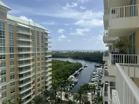 625 Casa Loma Boulevard Boynton Beach FL 33435