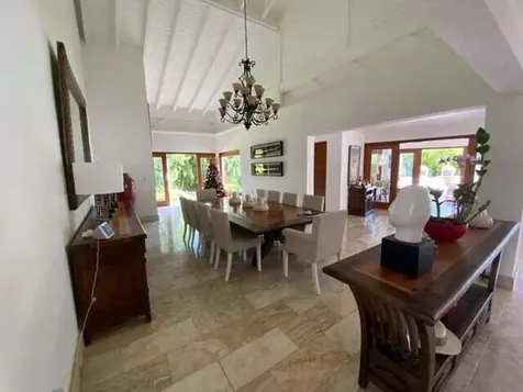 34 00 Casa De Campo DR 22000