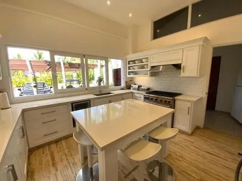 34 00 Casa De Campo DR 22000