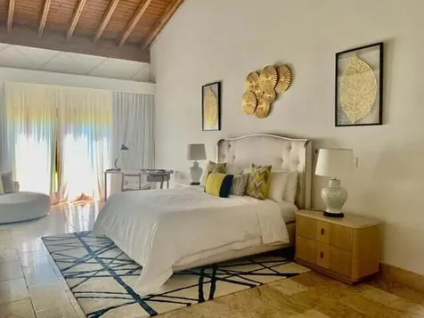 34 00 Casa De Campo DR 22000