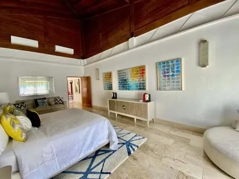 34 00 Casa De Campo DR 22000