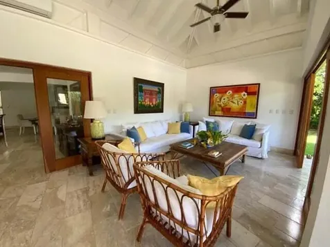 34 00 Casa De Campo DR 22000