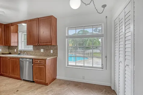 852 Palo Verde Court Haverhill FL 33415
