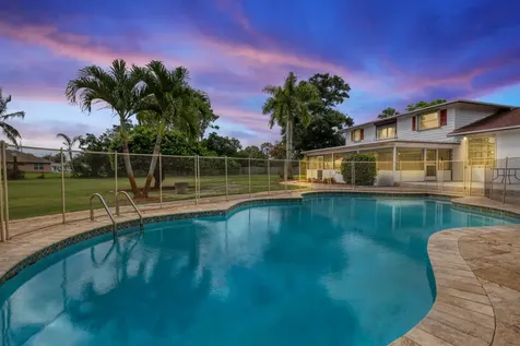 852 Palo Verde Court Haverhill FL 33415