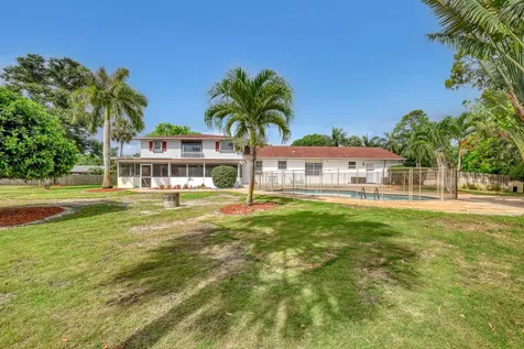 852 Palo Verde Court Haverhill FL 33415