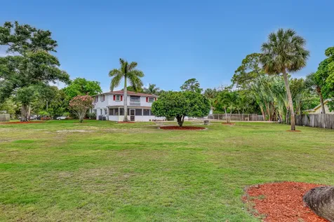 852 Palo Verde Court Haverhill FL 33415