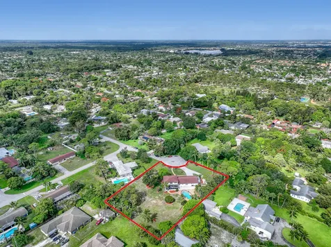 852 Palo Verde Court Haverhill FL 33415
