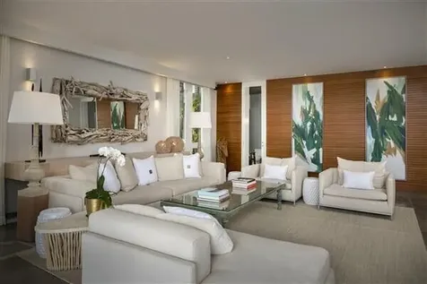 1 00 Casa De Campo DR 22000
