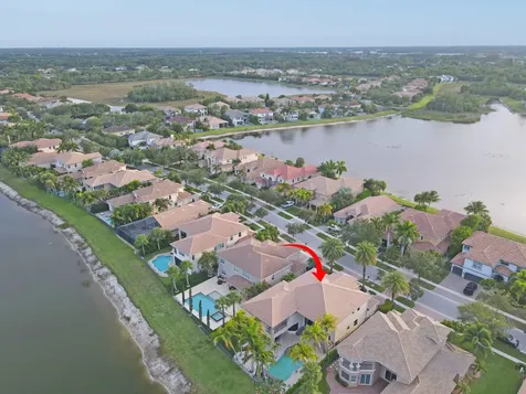 718 Edgebrook Lane West Palm Beach FL 33411