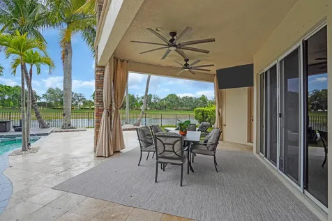 718 Edgebrook Lane West Palm Beach FL 33411